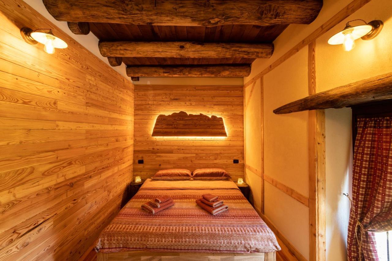 Iduevagamondi - Ospitalita Rurale Famigliare Di Montagna Bed and Breakfast Chiusa di Pesio Buitenkant foto